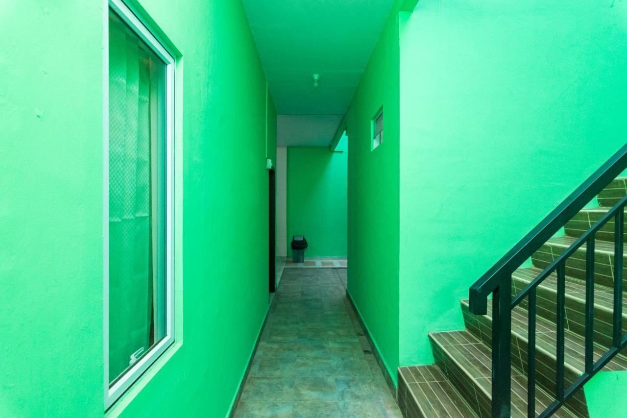 Oyo 1917 Mamora Homestay Batam Exterior photo